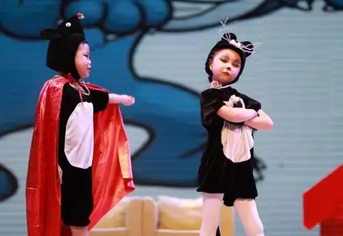 舞台表演部分小朋友相片