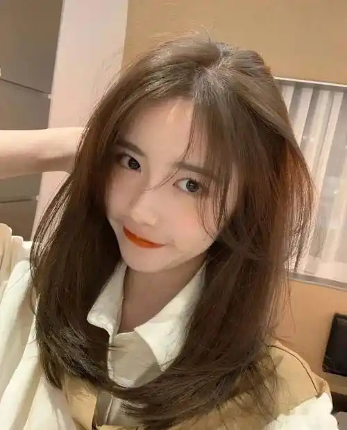高颜值中长锁骨发