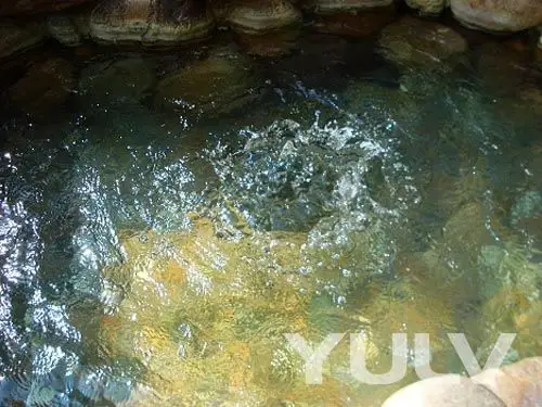 温泉泉眼