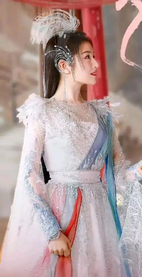 10部待播仙侠剧女主造型,杨幂,赵丽颖红衣惊艳,赵露思蓝衣清纯