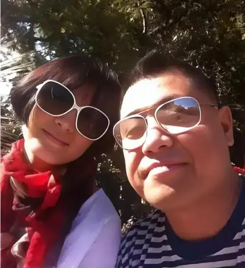 回顾演员徐露:巅峰时退隐,嫁大7岁导演,48岁和19岁女儿似姐妹