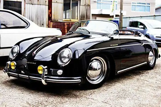 保时捷356a 1600 super speedster,后置后驱的经典小车