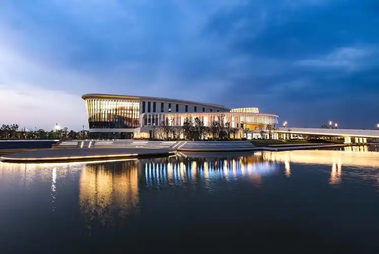 九棵树上海未来艺术中心丨法国何斐德建筑