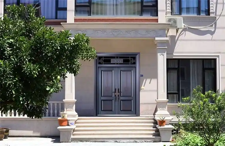 恭贺天赐福荣获2021中国别墅大门十大品牌荣誉称号