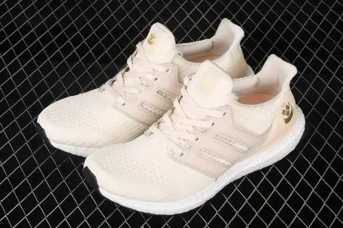 adidas ultra boost 4.0 fw3721 阿迪达斯 四代针织条纹 广州限定