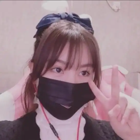 小团团首次公开高清正面照,看这肉嘟嘟的面孔,至少130斤?