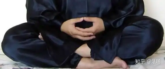 如何开始打坐训练