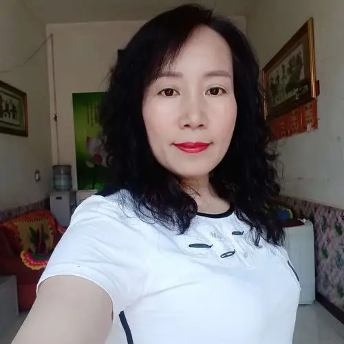 50岁离异女征婚照片(id:4988580)_山西太原征婚交友_我主良缘网