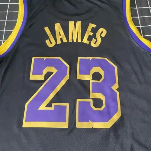 湖人队6号詹姆斯球衣 23号勒布朗 城市版黄色版紫色 奖励版黑色