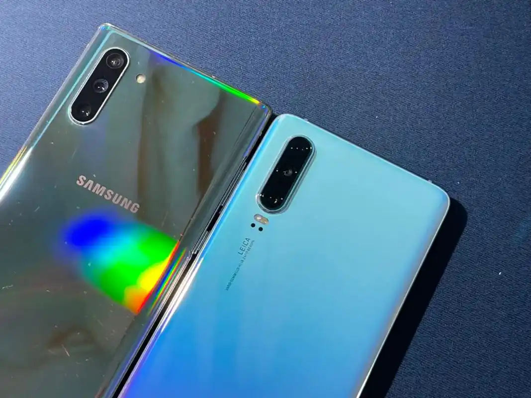 19年颜值爆表的旗舰!#三星note10 #华为p30 #三 - 抖音