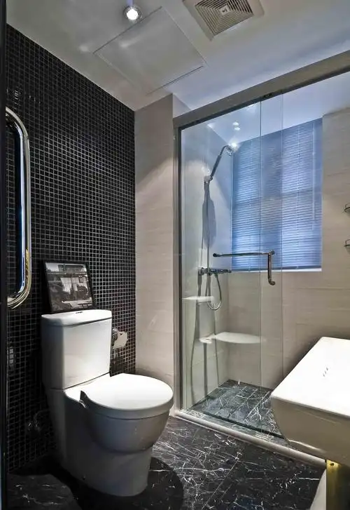 浴室黑色瓷砖装修效果图