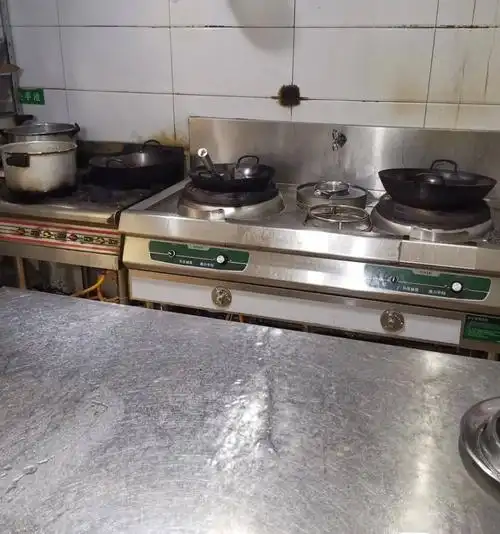 桓台多家饭店后厨照曝光!_淄博