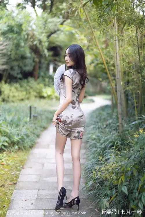 古典旗袍丝袜美腿户外系列