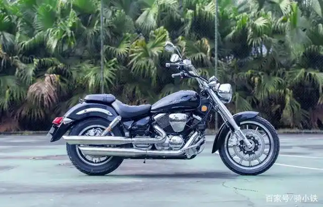 说到太子摩托车,力帆v16还是值得一提的.