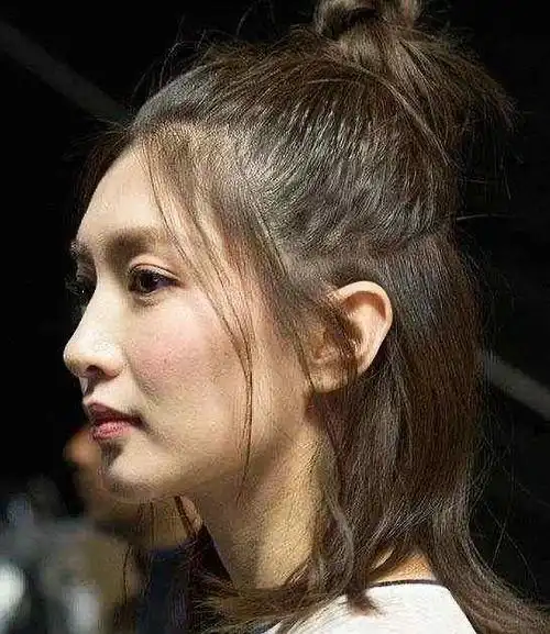 女生眉骨太高真的不好看(不讨论欧美人)