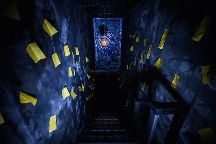 还记得去年那个拿了10000块的疯子吗?今年这钱送你了!