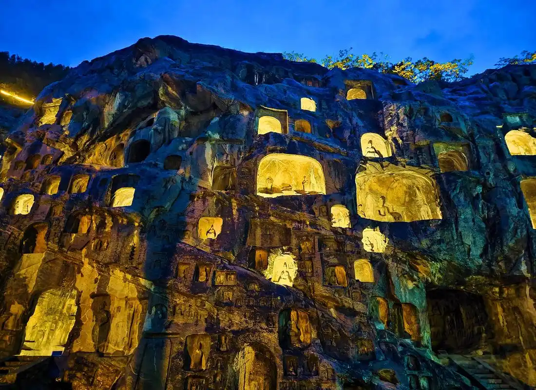 洛阳龙门石窟景区