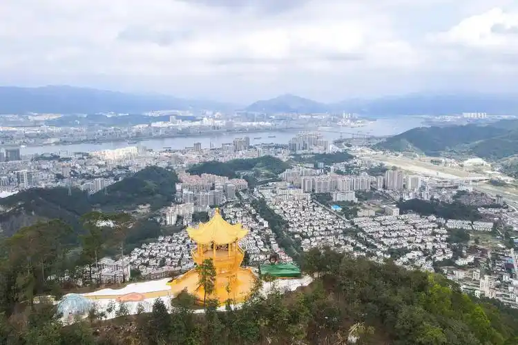 肇庆象山是座什么山,一江两岸城景哪里看?|新春走基层