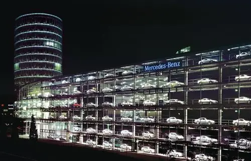 [分享]德国梅赛德斯奔驰中心资料下载
