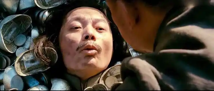 让子弹飞:葛优"屁股痛",姜文"屁股挂在树上,应该不痛"!