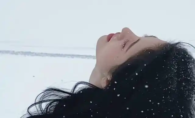 鞠婧祎的鼻子到底有多高抬头仰望90度竟超出额头3厘米