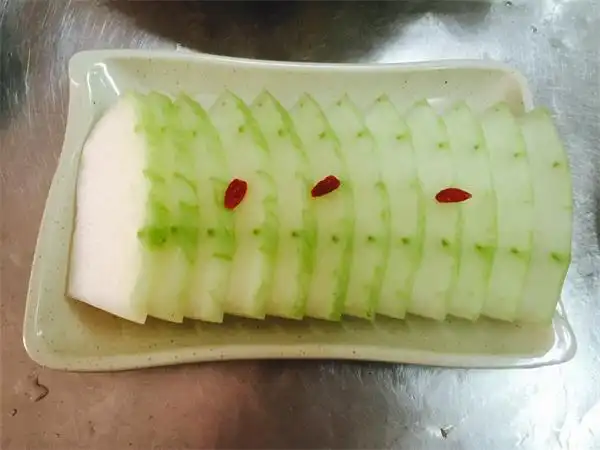 来点爽口的冬瓜清理肠胃!