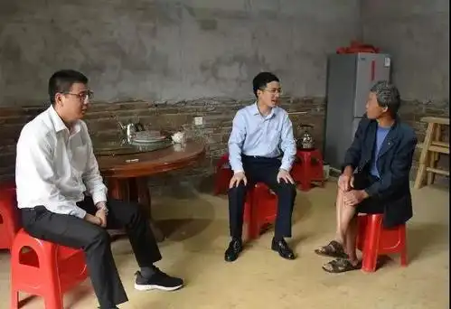 王波县长到太拔镇走访慰问贫困户-上杭县人民政府