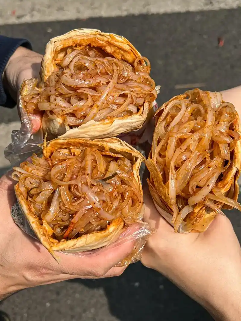 暑假来成都一定要吃的几个平价街头小吃016015 .