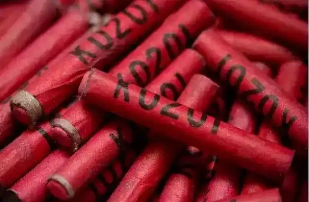 小时候过年放的炮仗大集合快来看看你玩过哪几种