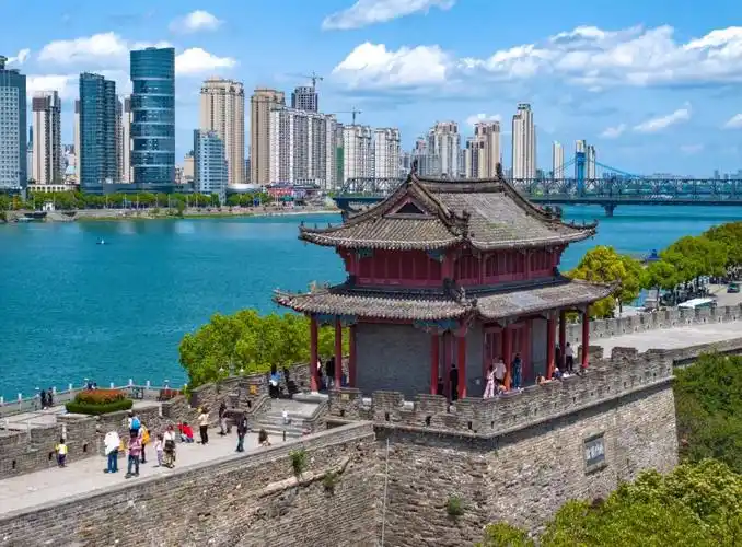 总要去一趟襄阳吧!