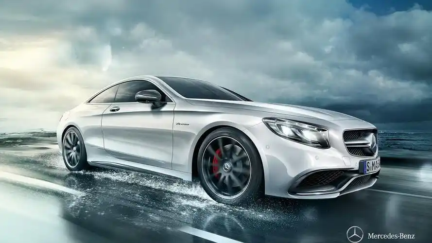 新款梅赛德斯-奔驰壁纸_新款超级跑车