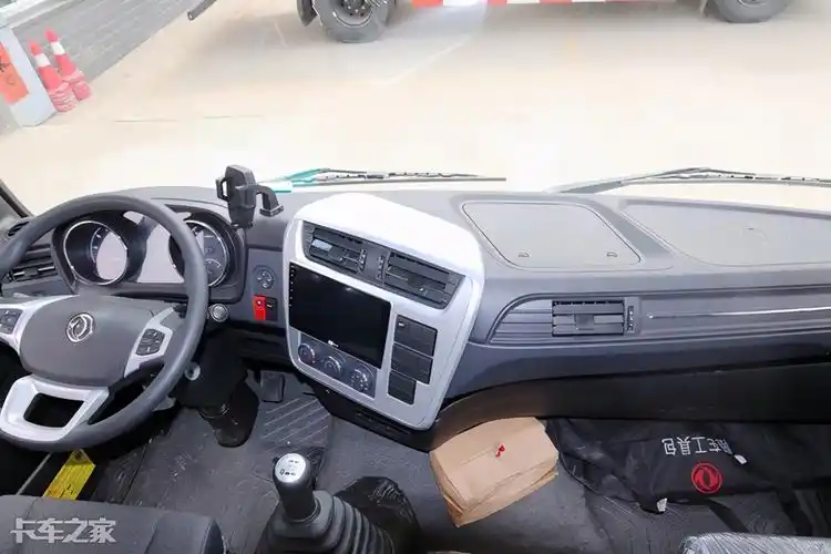 东风天锦水箱多少钱(20万的国六天锦kr长啥样)