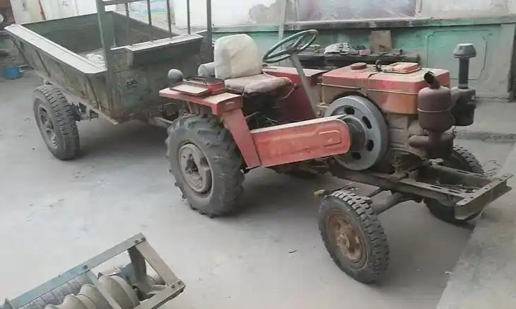 东方红拖拉机