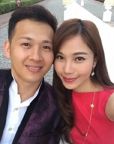 陶喆前女友岑洁仪发文秀爱:我老公多有责任心