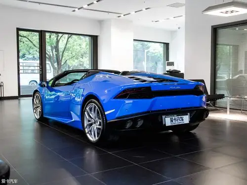爱卡首页 汽车图片 兰博基尼 兰博基尼 huracan 2016款lp610-4 spyder