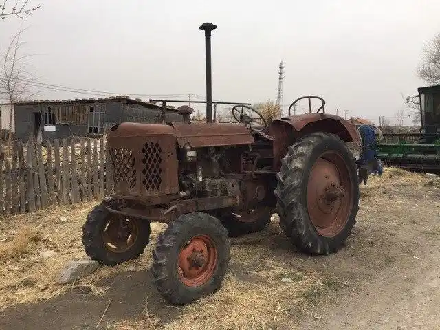 东方红28拖拉机一代人红色的记忆