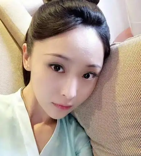 李曼是扮演宫女蒋禅的人.