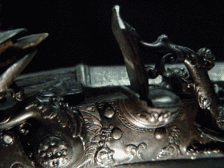 四川父子拿火药枪对射将儿子打死土造燧发枪威力这么猛