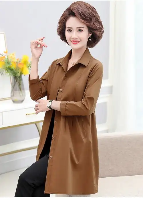 衣长:中长款袖长:长袖服装版型:宽松适用人群:女士适用季节:春秋上市