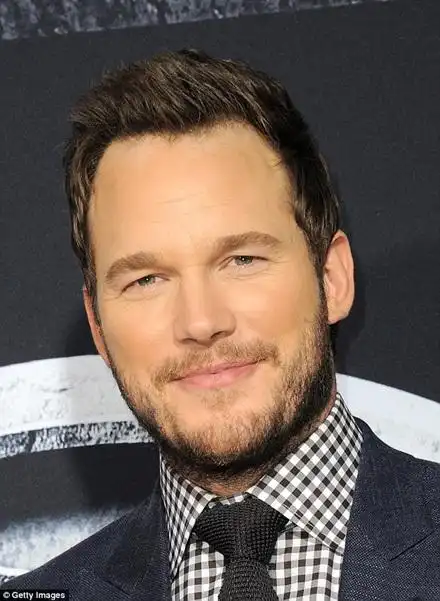 英国最爱的top10胡须男星:谁是你的菜?