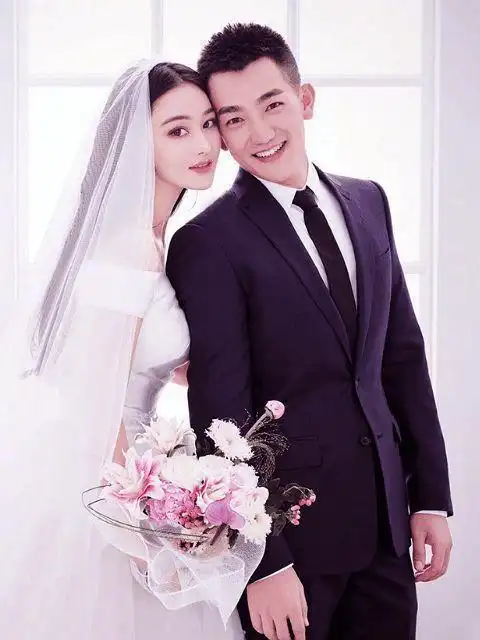 张馨予不羡豪门嫁英雄,与丈夫在分居中坚守_腾讯新闻