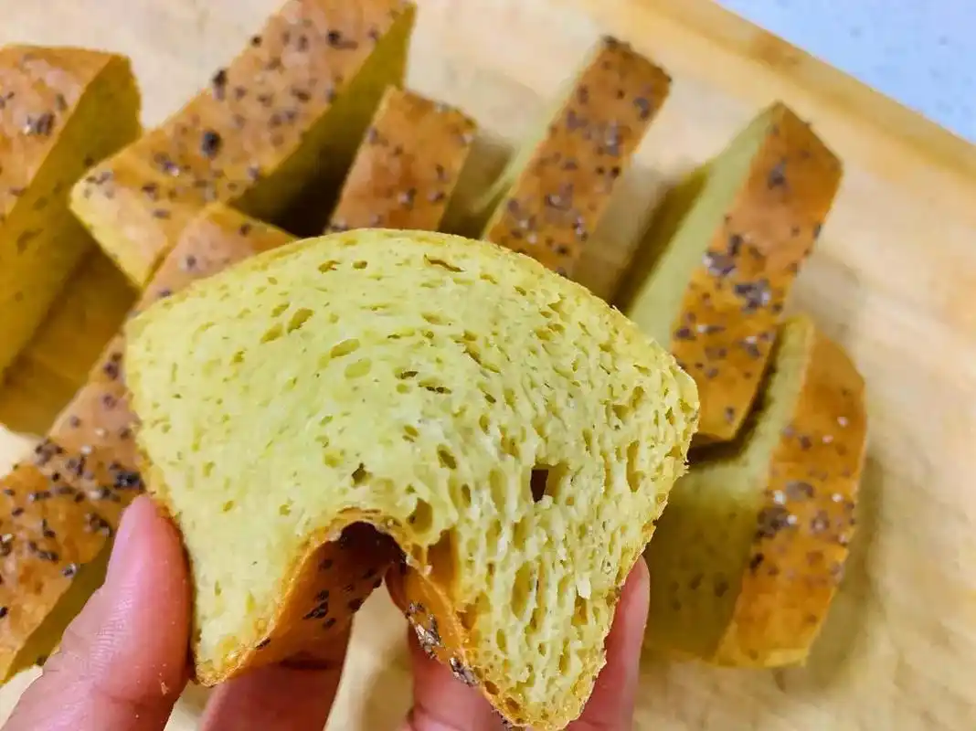 无糖无油玉米轻态面包(免揉面)无糖油免揉面的玉米轻态面包!食 - 抖音