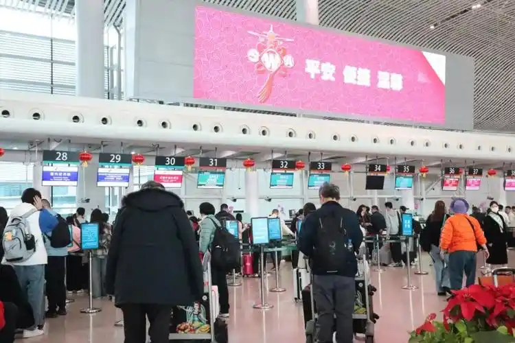 揭阳潮汕机场单日旅客吞吐量超3万人次