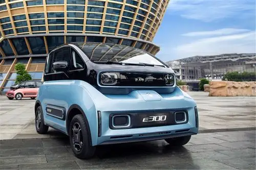 48万新宝骏e300/新宝骏e300plus除了市场上热销的五菱宏光miniev以外