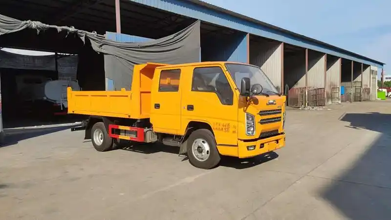 驻马店市蓝牌双排座自卸小货车生产厂家货到付款