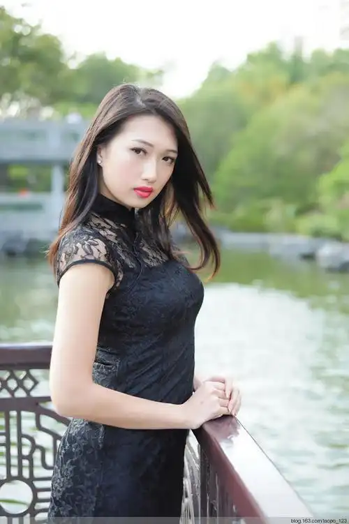 【转载】丰满圆润的少妇