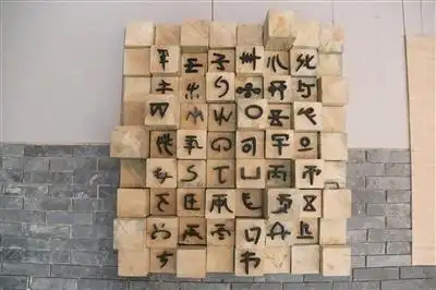 新建的布依民俗博物馆和游客接待中心.