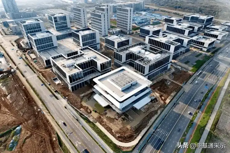 中建八局一公司一批重点工程上新