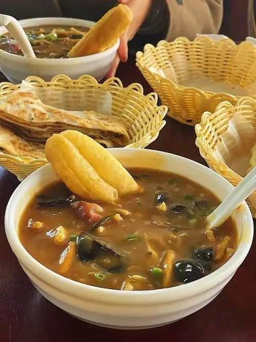 胡辣汤泡油条这么好吃的吗后悔才发现01