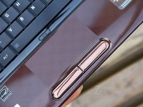 东芝l700-t27b(天籁黑)